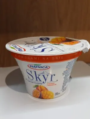 Skyr z mango i marakują