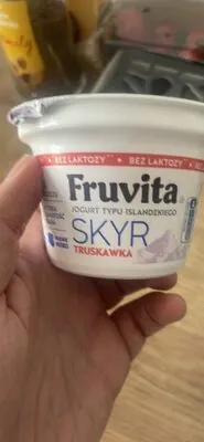 Skyr Truskawkowy